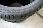 ''235/40 R19 Bridstone (Zo goed als nieuw) 115 euro'', Gebruikt, 235 mm, Band(en), Personenwagen
