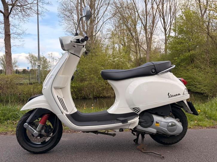 Vespa Camper Scooter 125cc, Caravans en Kamperen, Camper-accessoires, Gebruikt, Ophalen