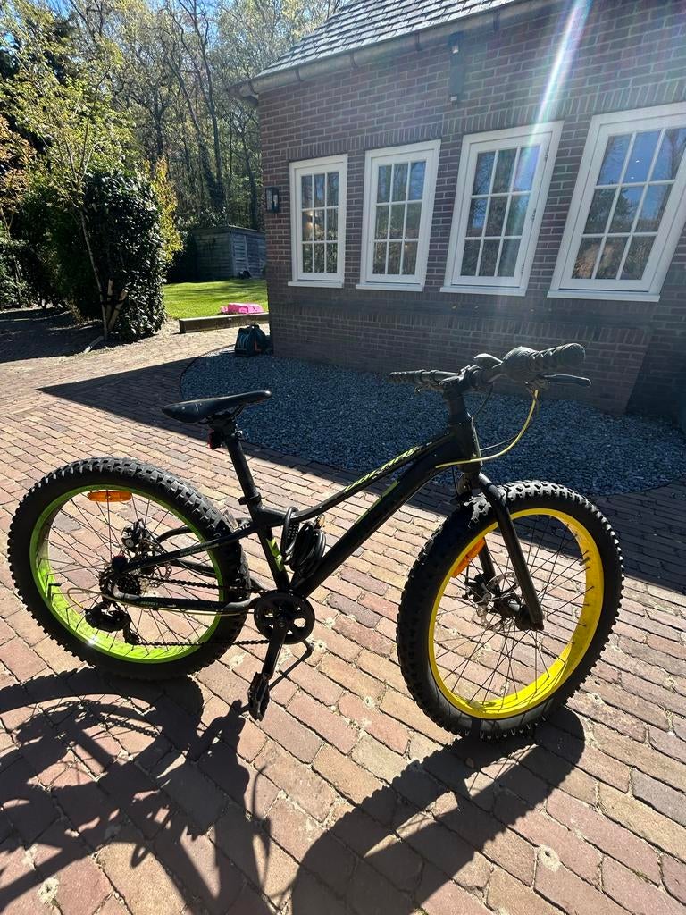 Stoere volare Fatbike voor kinderen - Zwart/Geel, Fietsen en Brommers, Fietsen | Mountainbikes en ATB, Gebruikt, Heren, Ophalen of Verzenden