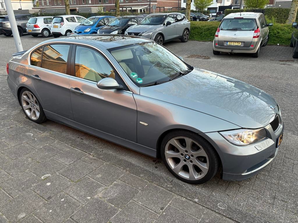 BMW 3-Serie 2.5 I 325 AUT 2005 Grijs, Automaat, 745 kg, Achterwielaandrijving, 2497 cc