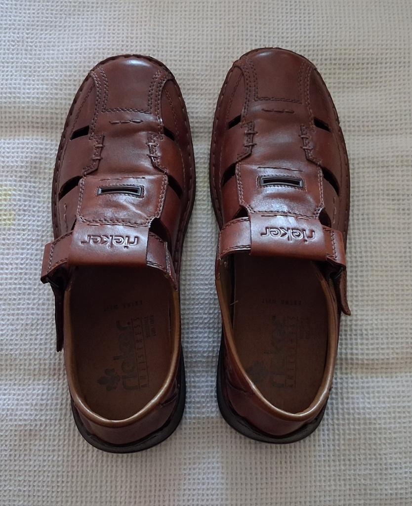Rieker sandalen zo goed als nieuw (maat 43), Bruin, Zo goed als nieuw, Rieker, Ophalen