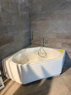 Showroom model hoekbad, Ophalen, Nieuw, Met bad