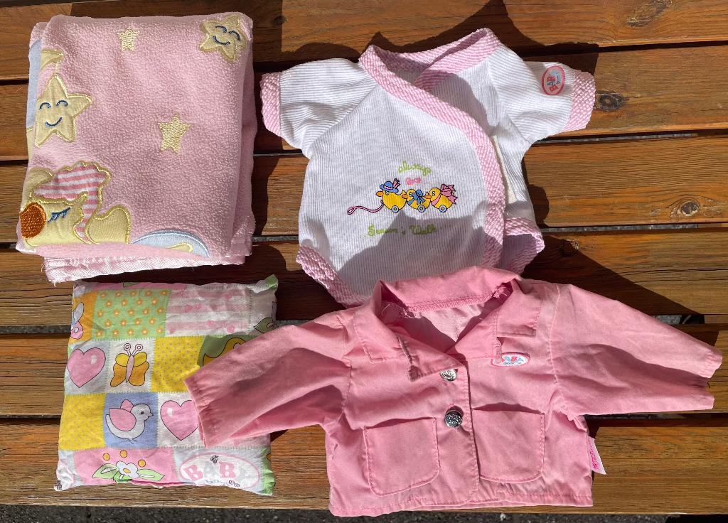 Baby Born Zapf creation pop deken kussen kleding - jasje, Verzamelen, Poppen, Ophalen of Verzenden, Pop