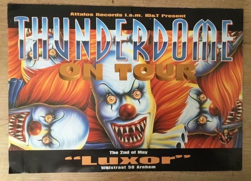 Gezocht Thunderdome VIII on tour flyer 1995 Luxor, Eén persoon
