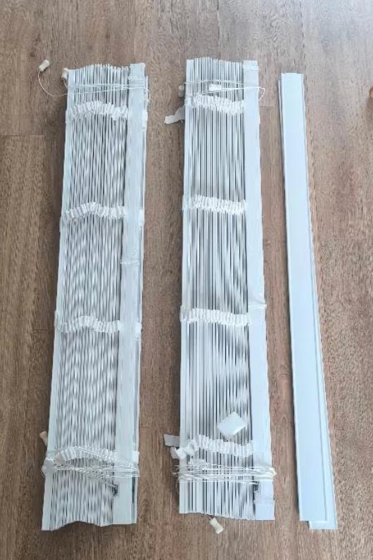 Set van 2 Houten Jaloezieën - Wit - 50 mm lamellen, Ophalen, Wit, 50 tot 100 cm, Zo goed als nieuw