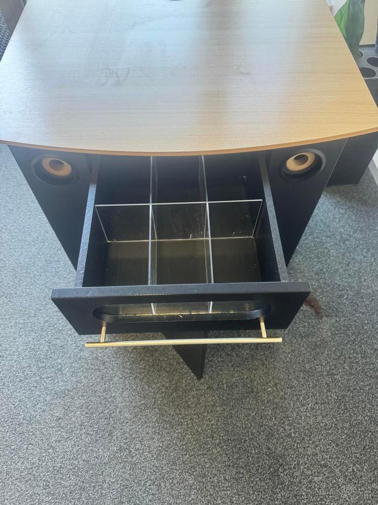 Gratis Koffiekast voor kantoor, Ophalen of Verzenden, Gebruikt