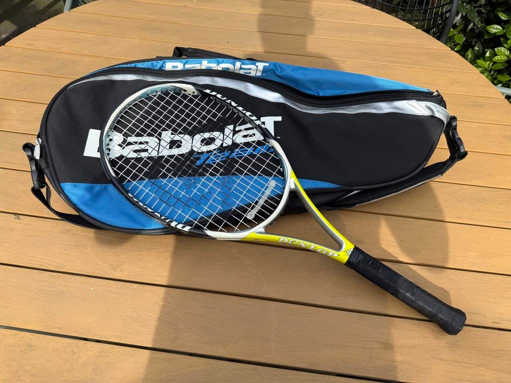 Dunlop Hundred tennisracket met Babolat tennistas, Gebruikt, Ophalen of Verzenden, Racket, L3