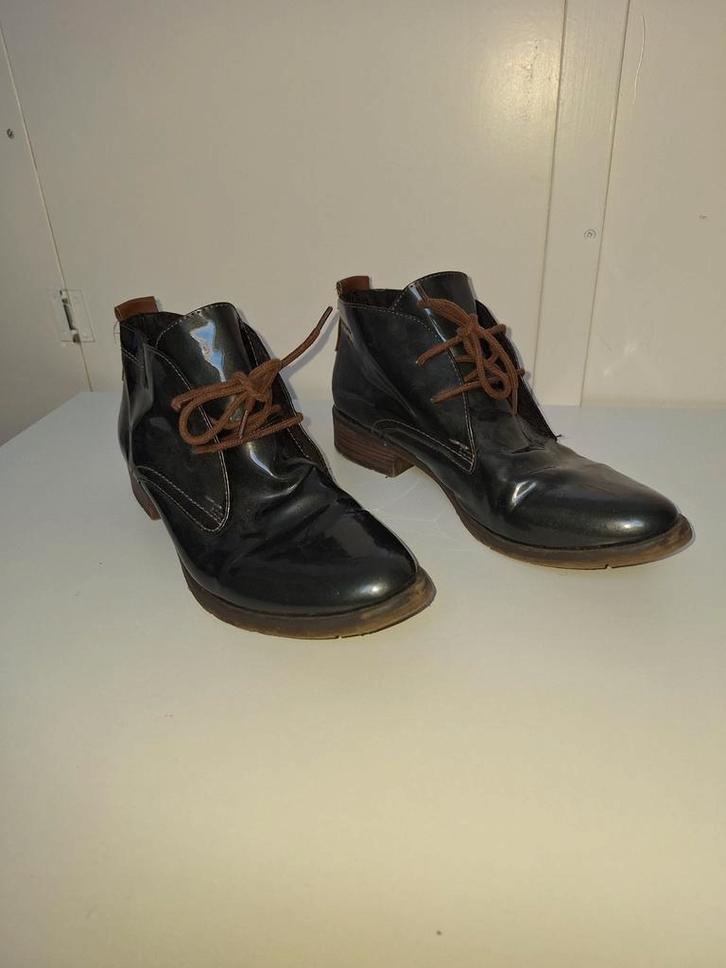 Leuke groen-grijze schoenen Marco Tozzi maat 42, Kleding | Dames, Schoenen, Zo goed als nieuw, Overige typen, Groen, Ophalen of Verzenden