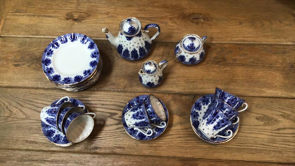 Thee servies 8 delig vanuit Rusland, Lomonosov., Ophalen of Verzenden