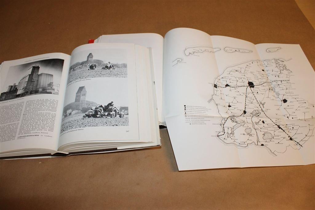 Encyclopedie Friesland — Complete Set 2 Delen, Ophalen of Verzenden, Gelezen