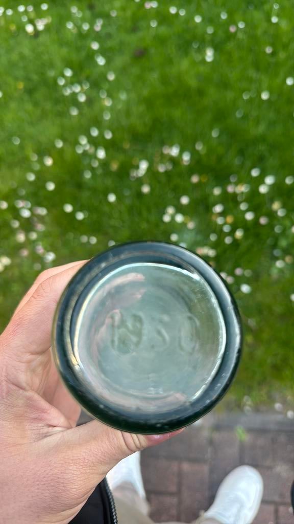 Spa monopole fles uit 1930, Ophalen