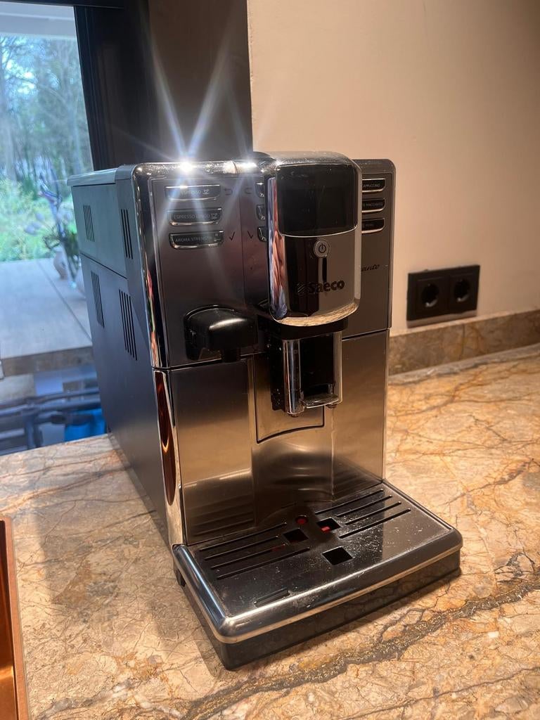 Saeco HD8911/47 Incanto Espresso Machine, Espresso apparaat, Koffiebonen, Zo goed als nieuw, Ophalen