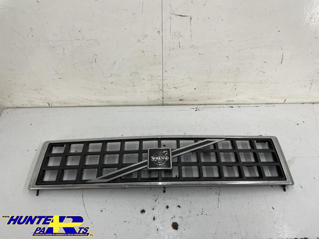 Grill Volvo 340/360 ('82-'92) 212606, Gebruikt, Ophalen of Verzenden, Volvo, Volvo