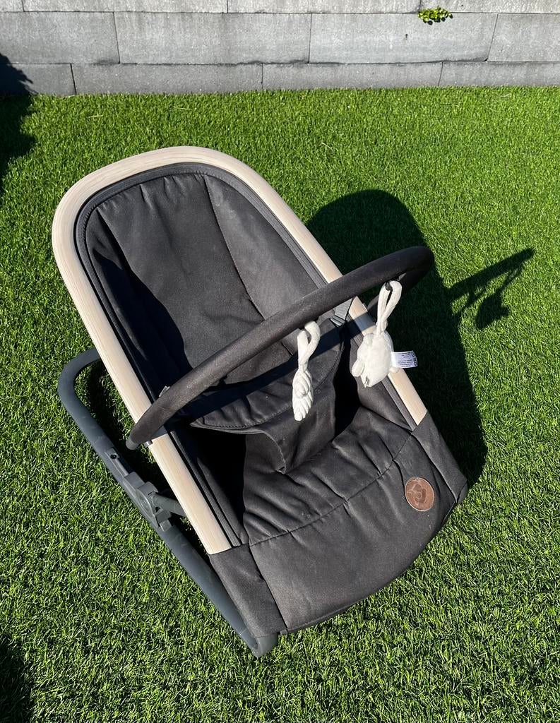 Wipstoeltje met kussen voor baby merk maxi cosi, Ophalen, Zo goed als nieuw