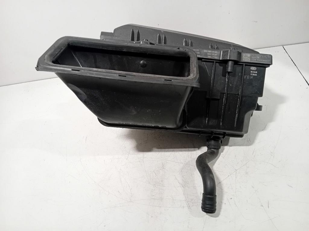 Luchtfilterhuis Volkswagen Golf, Onderdelen@venauto.nl, Van der Ven Autorecycling B.V., Gebruikt, Seat