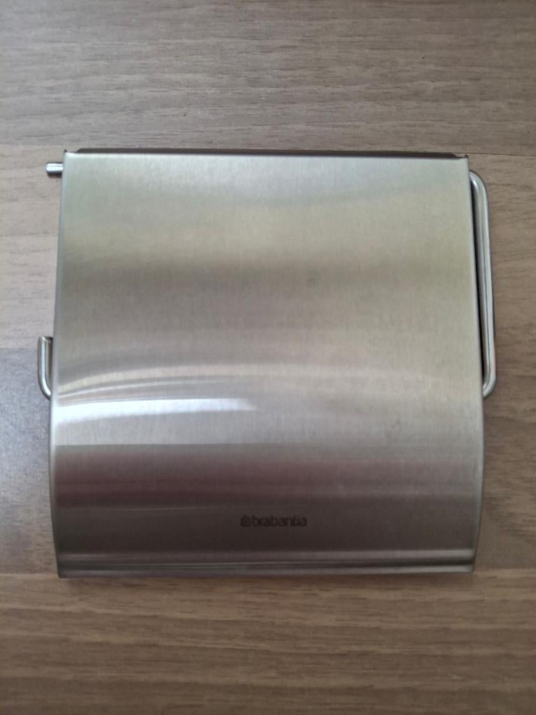 2 Brabantia closetrolhouders, Ophalen of Verzenden, Zo goed als nieuw