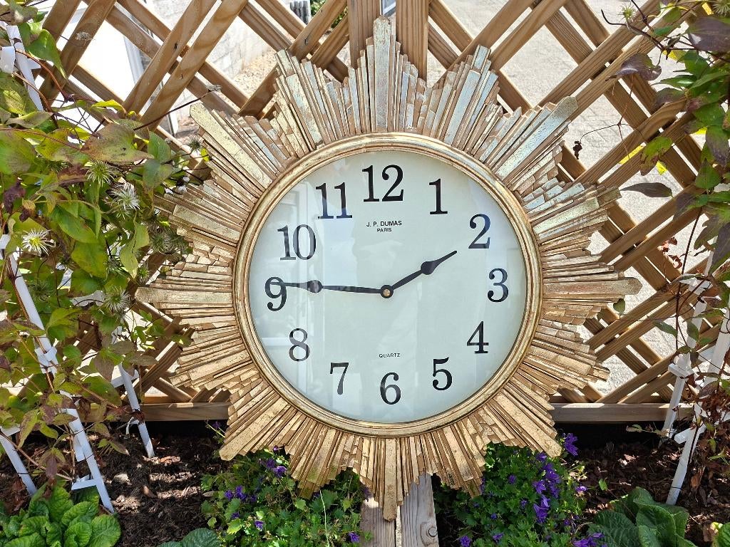 vintage goudkleurige zon grote wandklok, Ophalen of Verzenden, Gebruikt, Wandklok