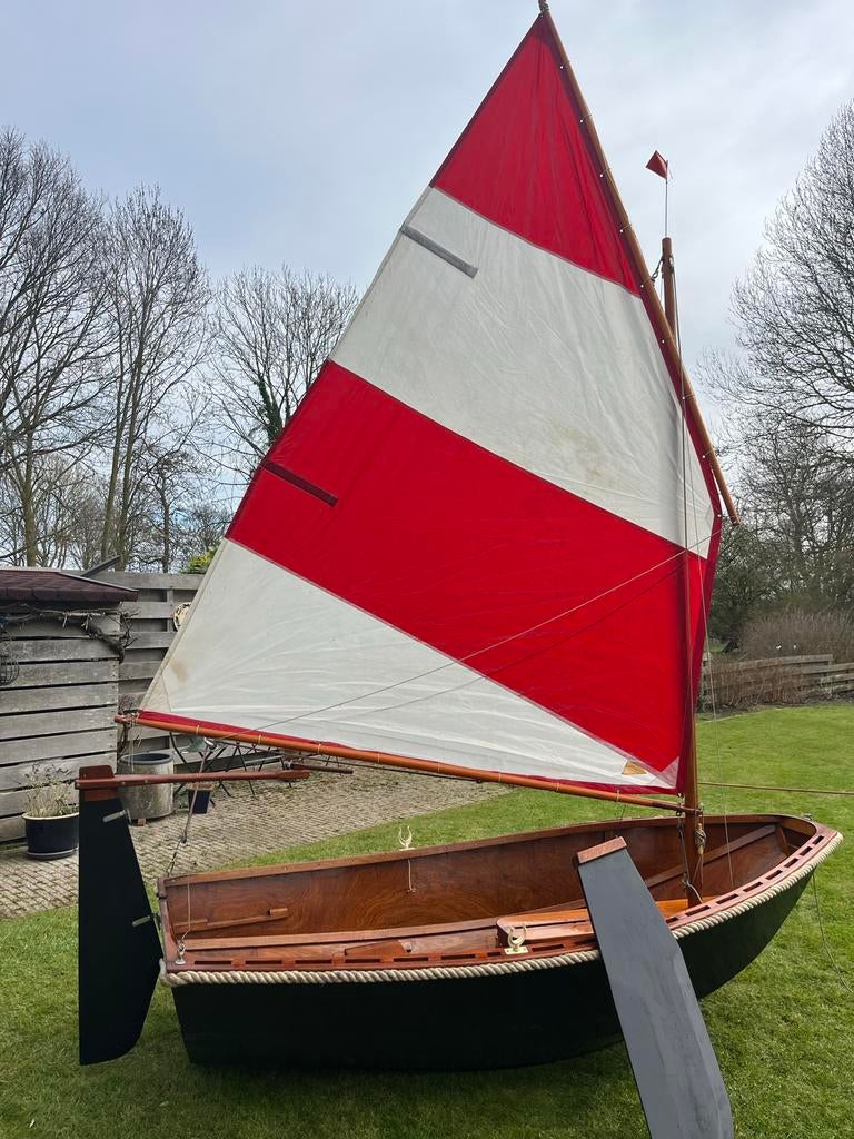 Houten Jol met Gaffeltuig - Vaarklaar en Compleet, Ophalen, Geen motor, Gebruikt, Optimist