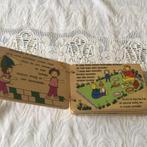 Vintage houten boekje met kinderliedjes, Kinderen en Baby's, Speelgoed | Houten speelgoed, Ophalen of Verzenden, Zo goed als nieuw