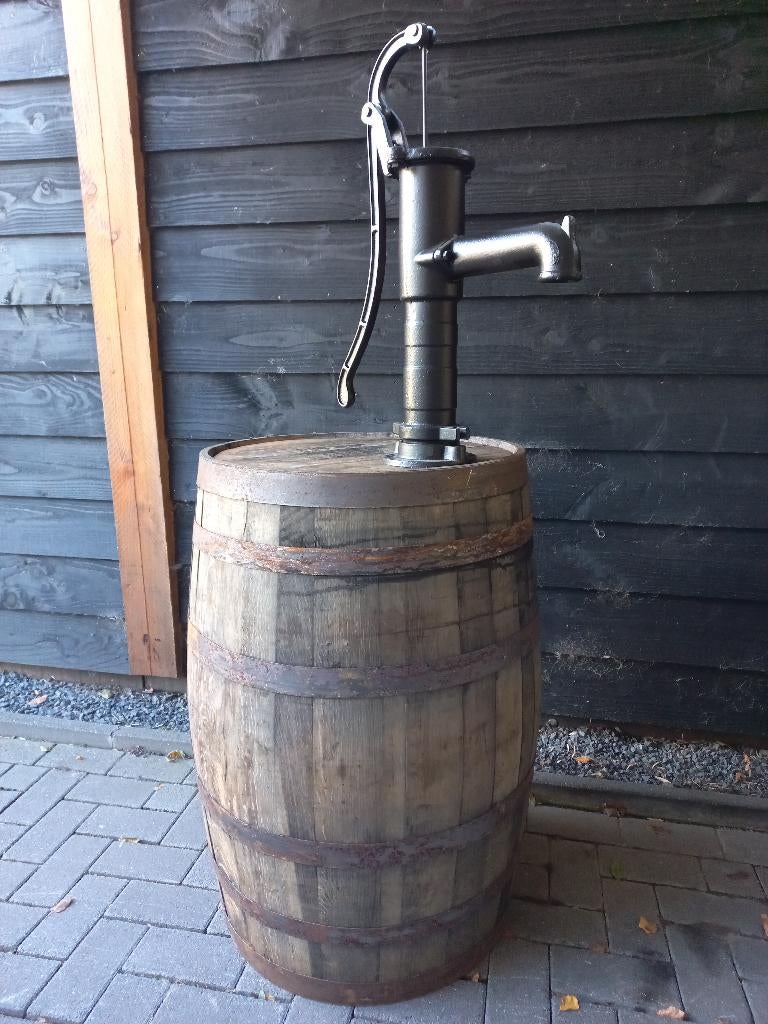 Regenton Whiskeyvat Zwarte Pomp 200 Liter, Tuin en Terras, Regentonnen, Ophalen, 150 liter of meer, Nieuw, Met pomp