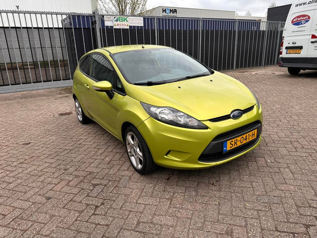 Ford Fiesta 1.25 Trend in nette staat, Voorwielaandrijving, Stof, 600 kg, 4 cilinders