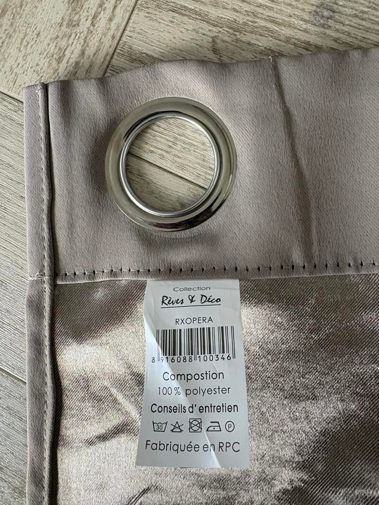 Gordijnen 2.50m hoog x 1.36m breed met ringen (12 stuks), Gebruikt, 100 tot 150 cm, 200 cm of meer, Ophalen of Verzenden