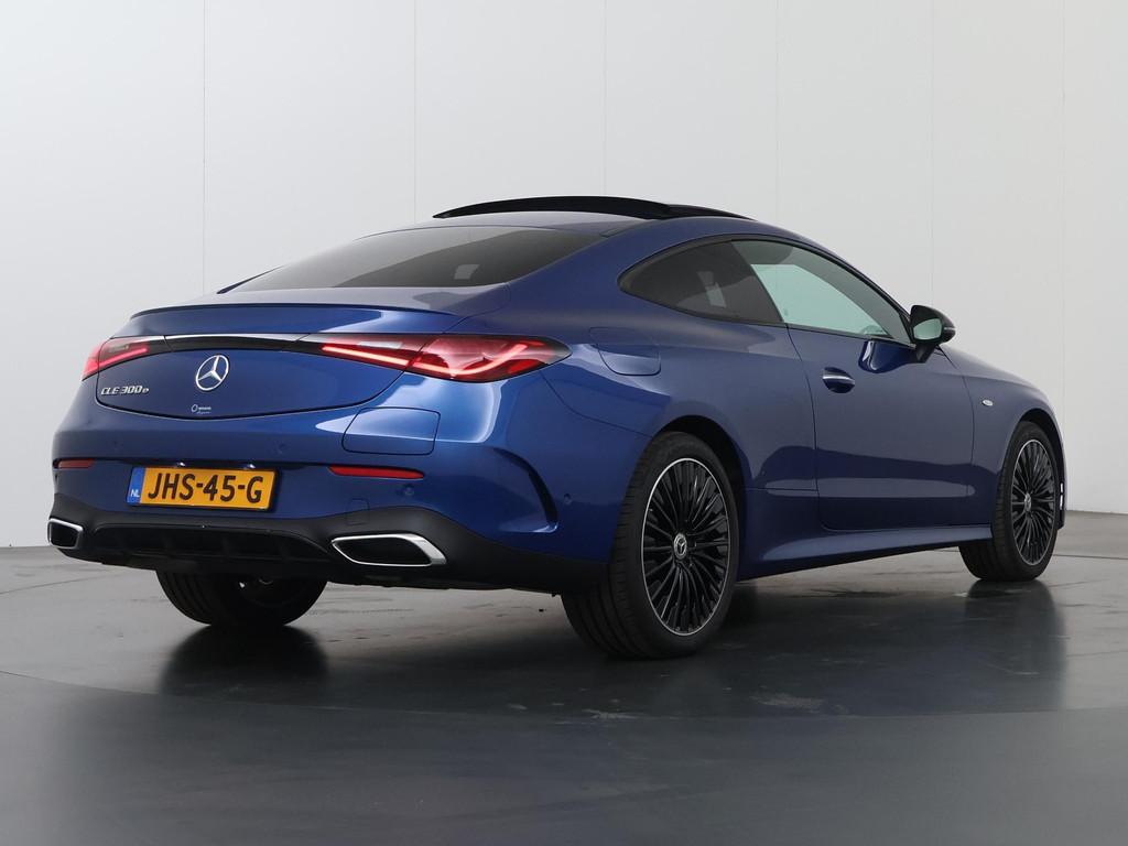 Mercedes-Benz CLE Coupé 300 e AMG Line |Massage | Trekhaak, Auto's, Mercedes-Benz, 4 cilinders, Bedrijf, CLE Coupé, Vierwielaandrijving