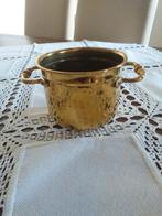 Geel koperen sierbloempot Prachig uitgevoerd sierstuk, Ophalen of Verzenden, Koper