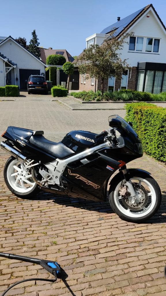 Honda VFR750 F RC36 1992, Motoren, Motoren | Honda, Particulier, Toermotor, meer dan 35 kW, 4 cilinders, Motorrijbewijs A, Sportuitlaat