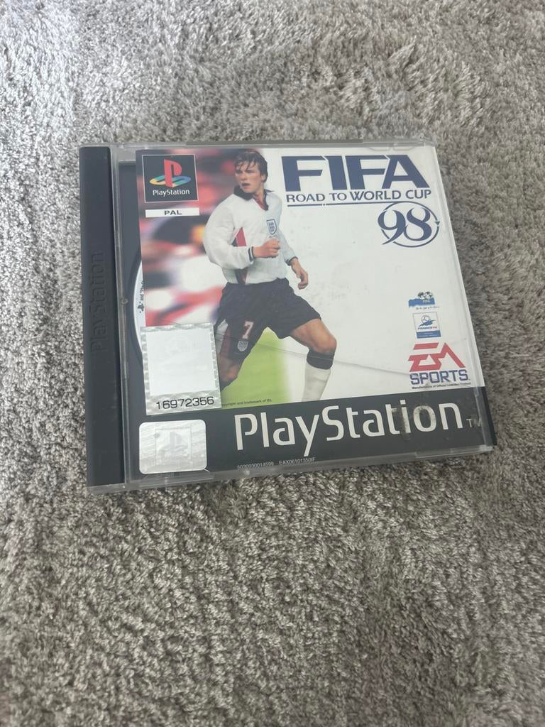 FIFA 98 Road to World Cup PlayStation 1, Spelcomputers en Games, 1 speler, Eén computer, Ophalen of Verzenden, Zo goed als nieuw