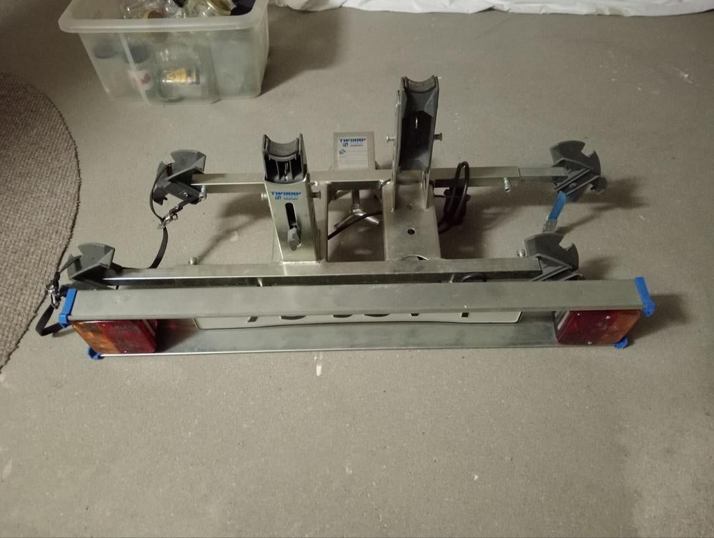 Twinny Load fietsendrager - complete set in goede staat, Ophalen of Verzenden, 2 fietsen, Zo goed als nieuw, Trekhaakdrager