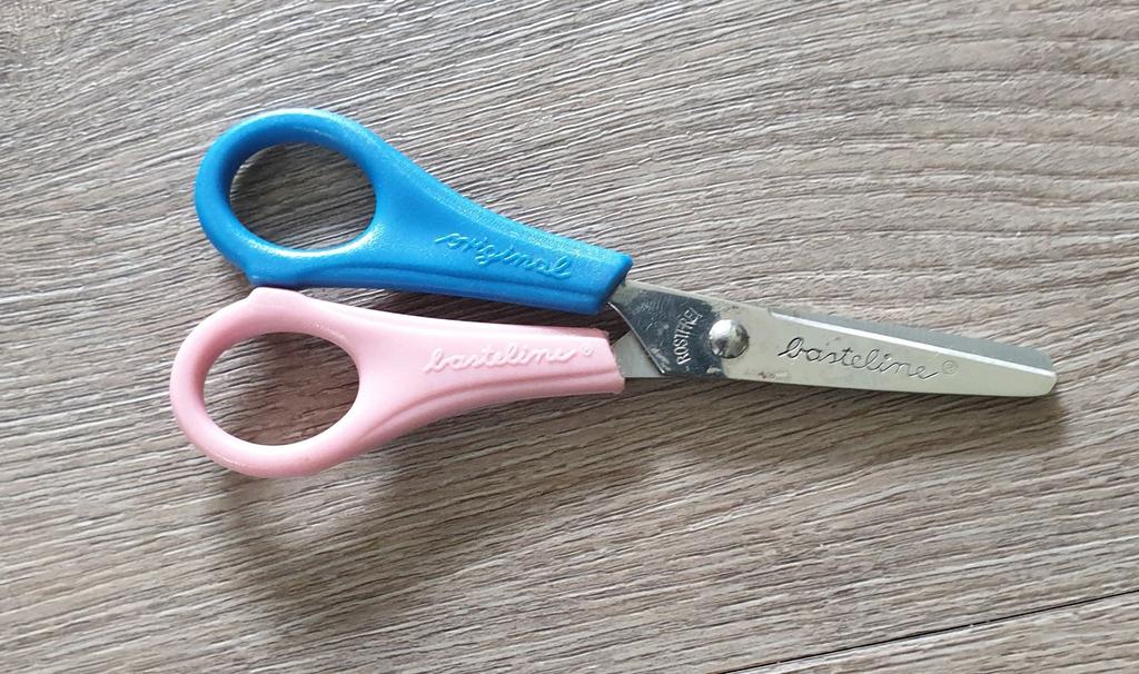 Basteline Linkshandige kinderschaar, Ophalen of Verzenden, Zo goed als nieuw