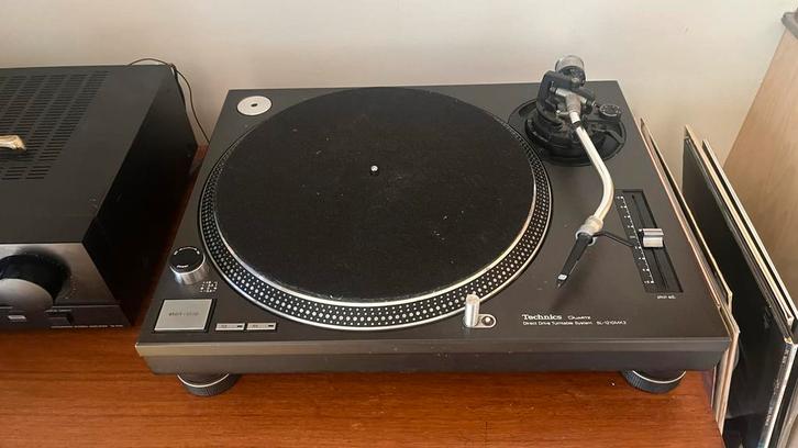 Technics SL1210MK2 Platenspeler met naald Flightcase, Audio, Tv en Foto, Platenspelers, Gebruikt, Platenspeler, Technics, Pitch-regelaar