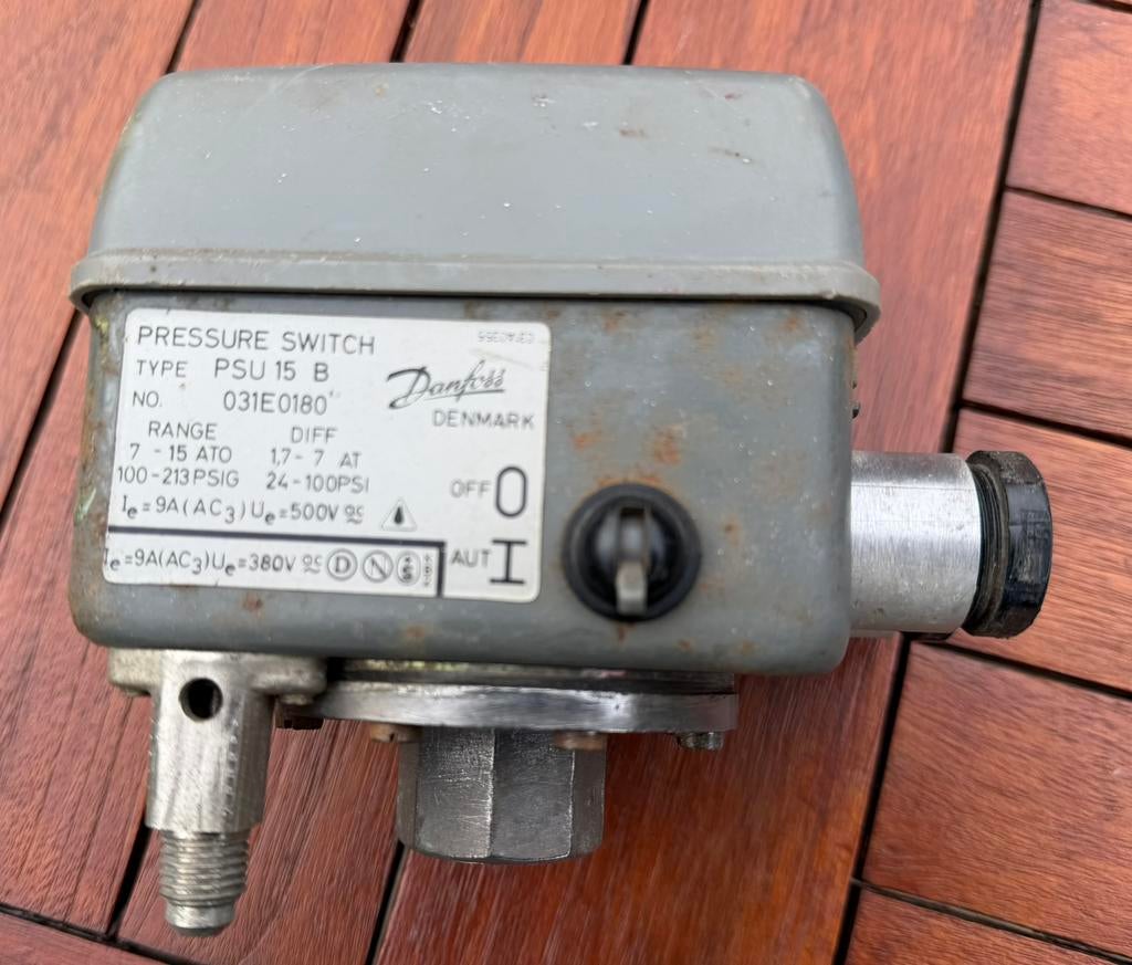 Danfoss drukschakelaar PSU 15 B voor compressor, Gebruikt, 10 bar of meer, Ophalen of Verzenden, Minder dan 200 liter/min