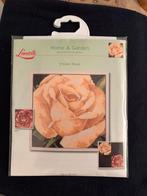 Lanarte Borduurpakket Yellow Rosé - Nieuw, Ophalen of Verzenden, Nieuw, Handborduren, Borduurpakket