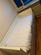 IKEA Hemnes Bedbank - Quick Sell!!, Huis en Inrichting, Slaapkamer | Bedden, Ophalen, Verstelbaar, Eenpersoons, Wit