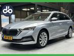 Skoda Octavia Combi 1.4 TSI iV PHEV Business Edition SFEER V, Gebruikt, Zwart, 150 pk, Leder en Stof