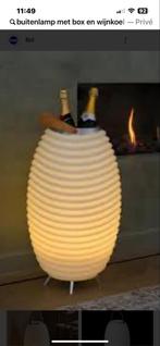 Stijlvolle Staande Lamp met Wijnkoeler de maat xl flinq, Tuin en Terras, Kunststof, Gebruikt, Minder dan 50 watt, Staande lamp