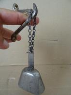 Vintage bel winkelbel deurbel winkel met ophanging haak 1950