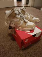 Nike dunk gold 38.5 38,5 nieuw in de doos, Kleding | Dames, Schoenen, Nike, Ophalen of Verzenden, Nieuw, Sneakers of Gympen