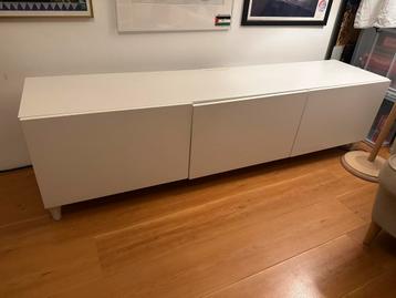 Besta TV meubel wit met lade en plankjes