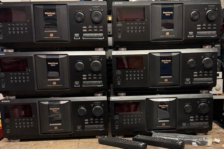 6 stuks Sony cd jukebox CDP-CX355 moeten nagekeken worden, Audio, Tv en Foto, Cd-spelers, Zo goed als nieuw, Sony, Ophalen
