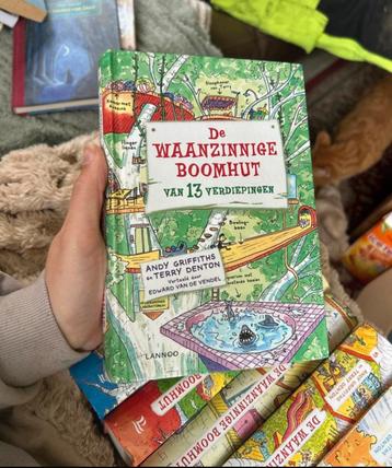 De waanzinnige boomhut serie 6 boeken beschikbaar voor biedingen