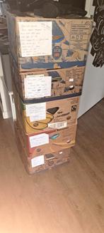 5 bananendozen met heel veel goede kleding maat 38 40, Diversen, Rommelmarktspullen, Ophalen of Verzenden, Zo goed als nieuw