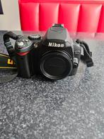 ZGAN Nikon D40 Spiegelreflexcamera + extra accu, Spiegelreflex, Ophalen of Verzenden, Zo goed als nieuw, 4 t/m 7 keer