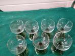 wijnglazen op groene voet vintage 7 stuks, Verzamelen, Glas en Borrelglaasjes, Ophalen of Verzenden