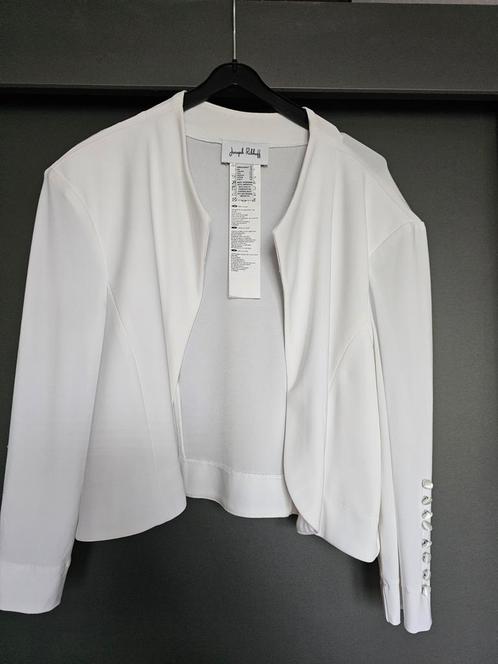 JOSEPH RIBKOFF; MOOI NIEUW WIT VEST € 32,50, Kleding | Dames, Blouses en Tunieken, Zo goed als nieuw, Maat 42/44 (L), Wit, Ophalen of Verzenden