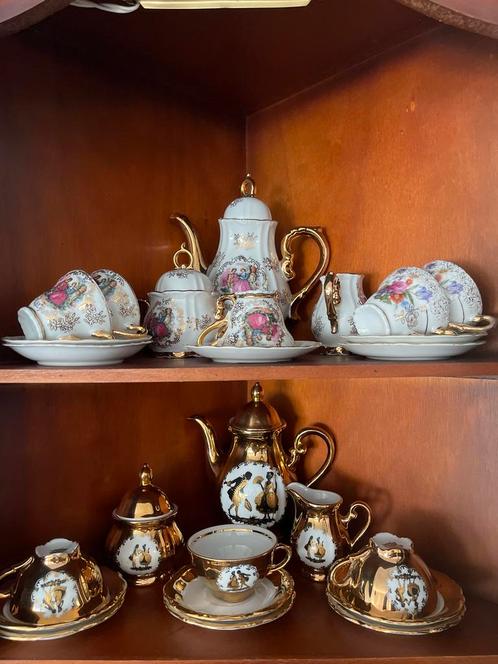 Compleet Theeservies - Twee Sets, Antiek en Kunst, Antiek | Servies compleet, Ophalen of Verzenden