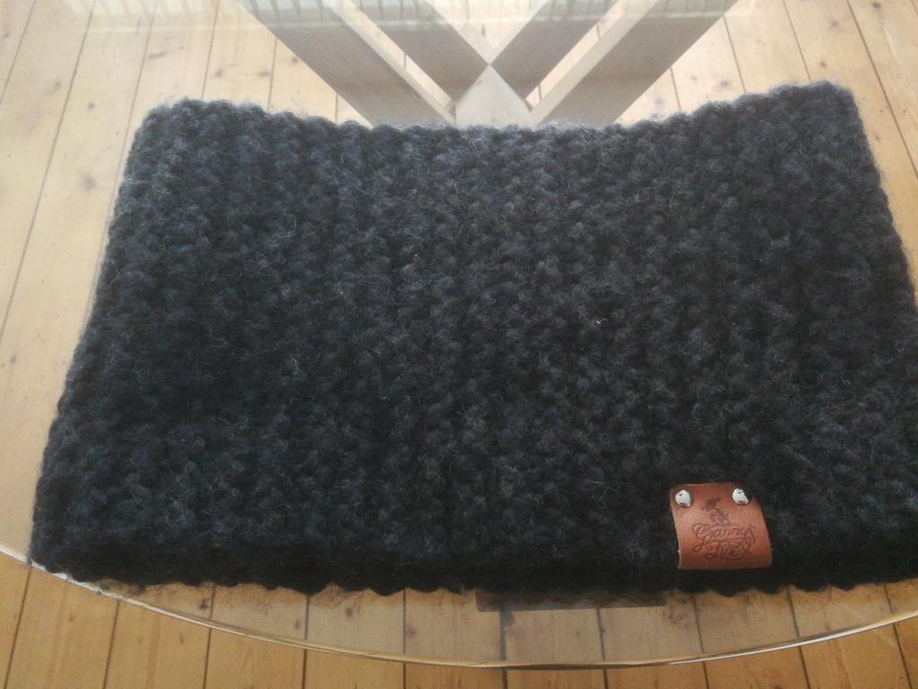 Granny's Finest Sjaal - Handgemaakt! - 100% wol, Ophalen of Verzenden, Nieuw, Sjaal