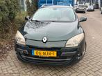 Renault Mégane 1.9 DCI 96KW Estate 2010 Groen, Auto's, Voorwielaandrijving, 4 cilinders, Origineel Nederlands, Stationwagon
